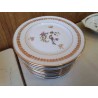 LOT DE 11 ASSIETTES A DESSERT EN PORCELAINE DE LIMOGE 