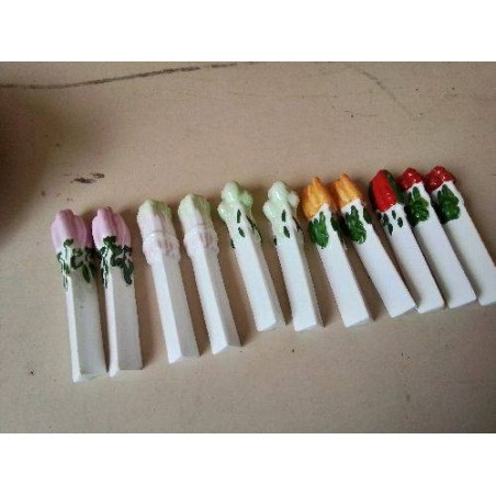 LOT DE 11 PORTES COUTEAUX 
