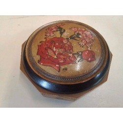 BOITE EN BOIS MARQUETÉ 