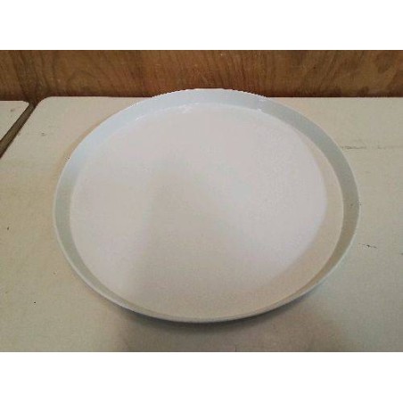 PLATEAU EN FER BLANC