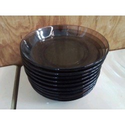 LOT DE 10 ASSIETTES CREUSES EN VERRE