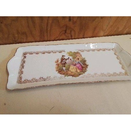PLAT A CAKE