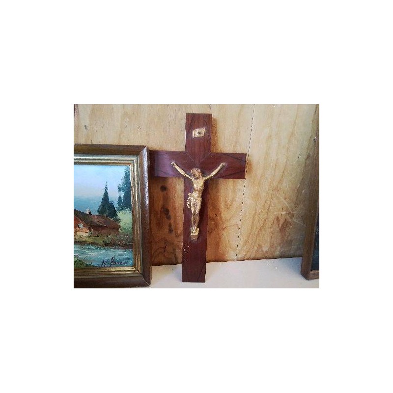 CRUCIFIX 
