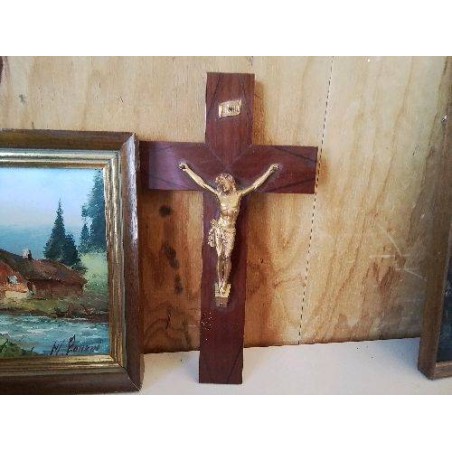 CRUCIFIX 