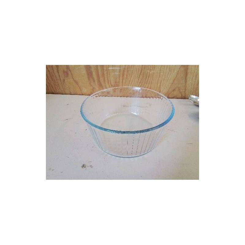 PLAT SALADIER PYREX 