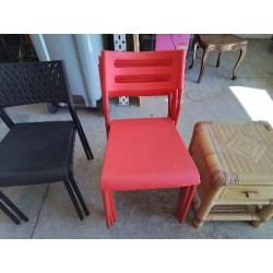 CHAISE ROUGE 