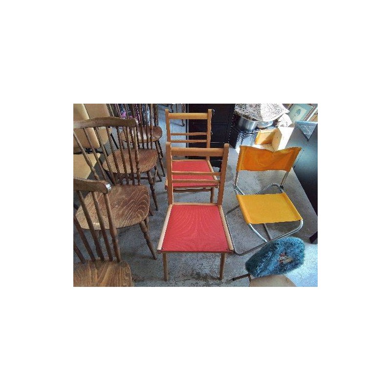 CHAISE ROUGE ANNÉE 70 SKAÏ 