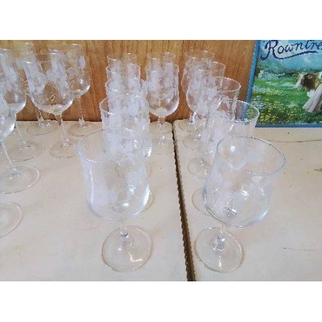 VERRE MOTIF VIGNE