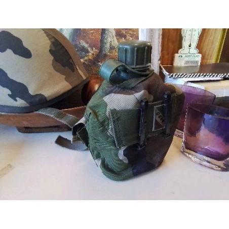GOURDE MILITAIRE 