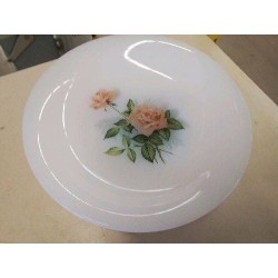 LOT DE 4 ASSIETTES EN ARCOPAL 