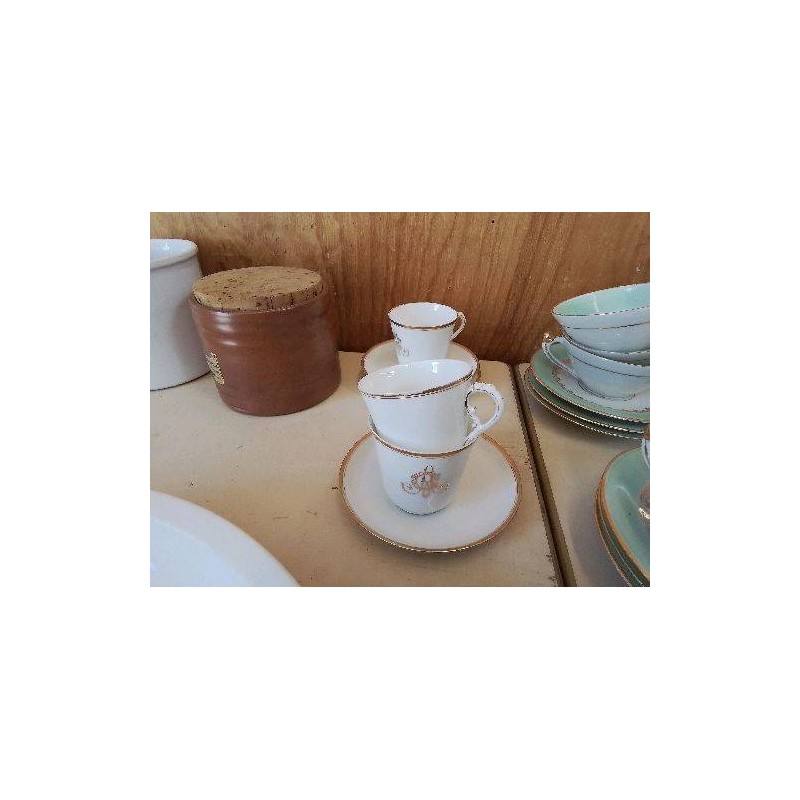 PETITE PORCELAINE FINE BORDURE DORÉ 