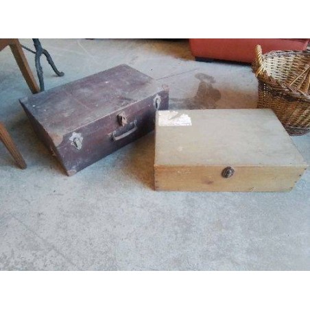 VALISE EN BOIS