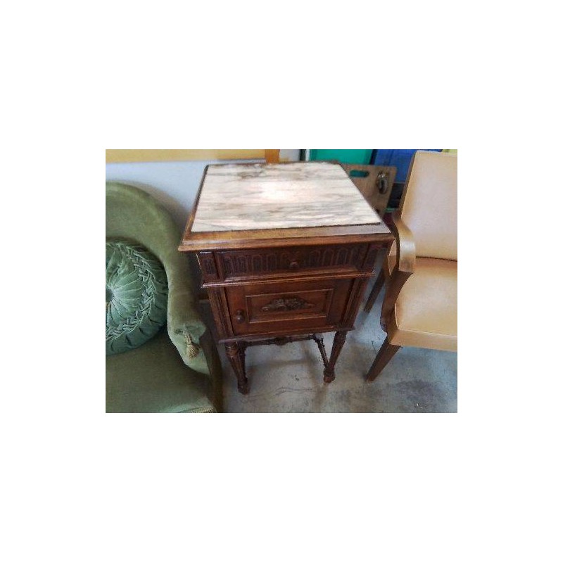 CHEVET ANCIEN 