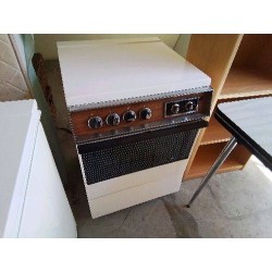COMBINÉ CUISINIÈRE GAZ ET FOUR ELECTRIQUE SCHOLTES