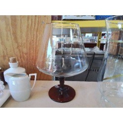 GRAND VERRE SUR PIED 