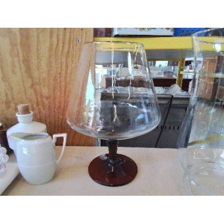 GRAND VERRE SUR PIED 