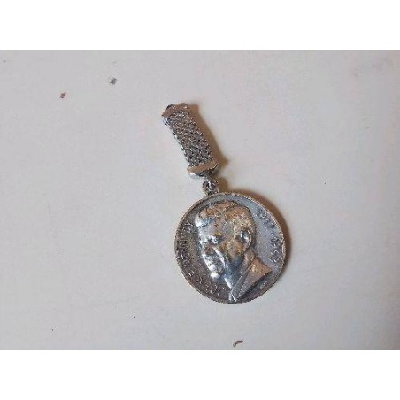 MEDAILLE COMMEMORATIVE DE JOHN F KENNEDY 