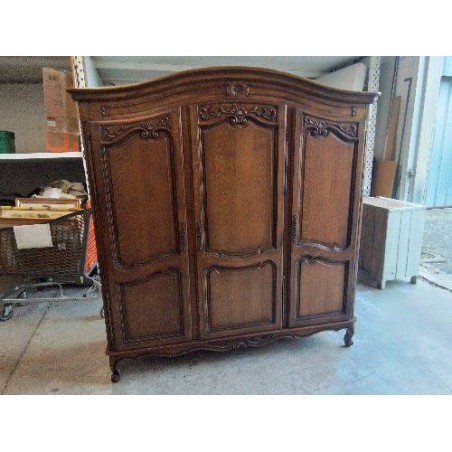 ARMOIRE 3 PORTES STYLE LOUIS XV