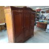 ARMOIRE 3 PORTES DE STYLE REGENCE EN MERISIER