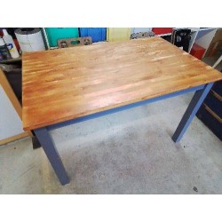 TABLE DE CUISINE 