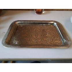 PLATEAU EN ALUMINIUM ARGENTÉ 