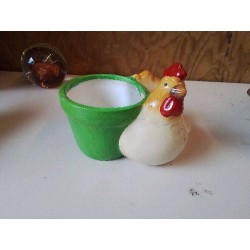POT DE FLEUR POULE