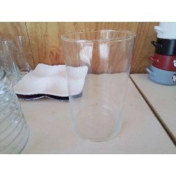 VASE EN VERRE