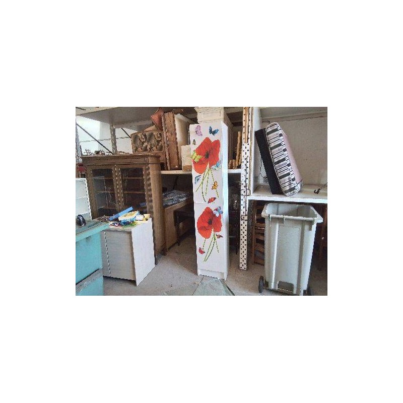 TOUR DE RANGEMENTS PAPILLONS