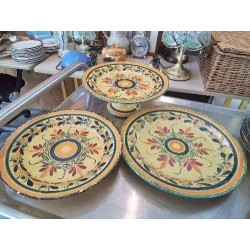 PLAT HENRIOT QUIMPER MOTIF FLORAL 
