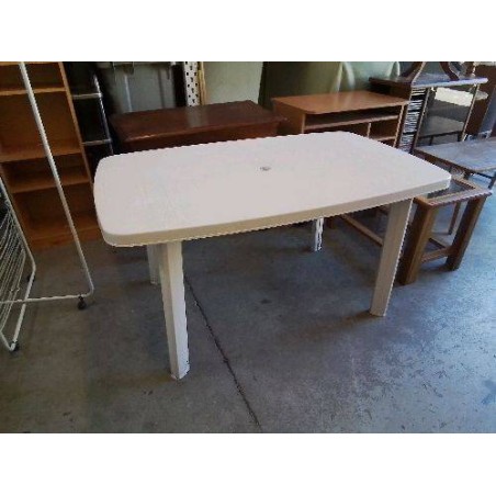 TABLE DE JARDIN 
