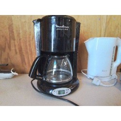 CAFETIÈRE MOULINEX NOIR 