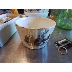 TASSE ANCIENNE 