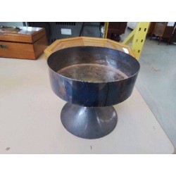COUPE EN MÉTAL ARGENTÉ 