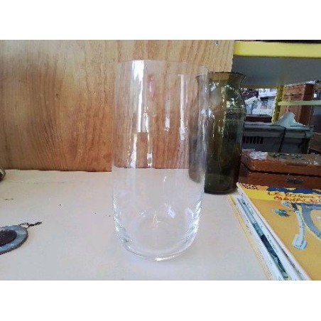 VASE EN VERRE 