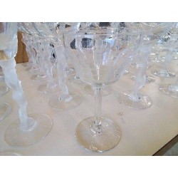 VERRE A VIN CISELÉ