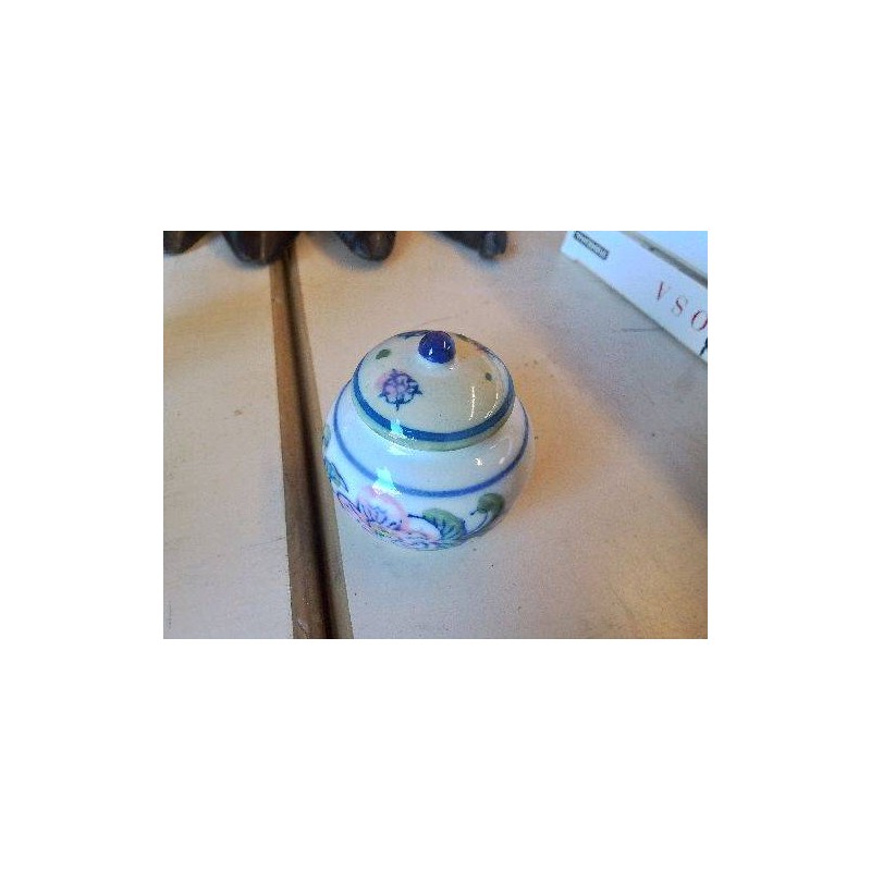 MINI BOITE EN PORCELAINE 