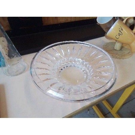 COUPE EN CRISTAL