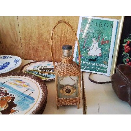 BOUTEILLE D’ARMAGNAC TRESSÉE 