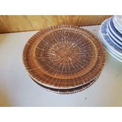 LOT DE 4 ASSIETTES NIDERVILLER