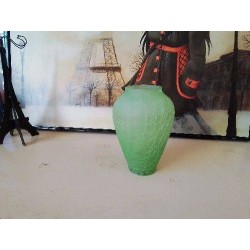 VASE EN VERRE GIVRÉ