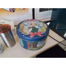 GRANDE BOITE A BISCUITS DECOR HIVERNAL