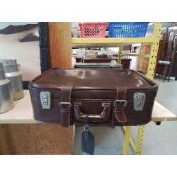 VALISE EN CUIRE 
