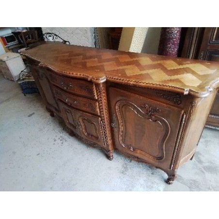ENFILADE STYLE REGENCE