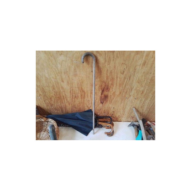 CANNE EN BOIS 
