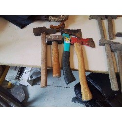 OUTILS DE BRICOLAGE 