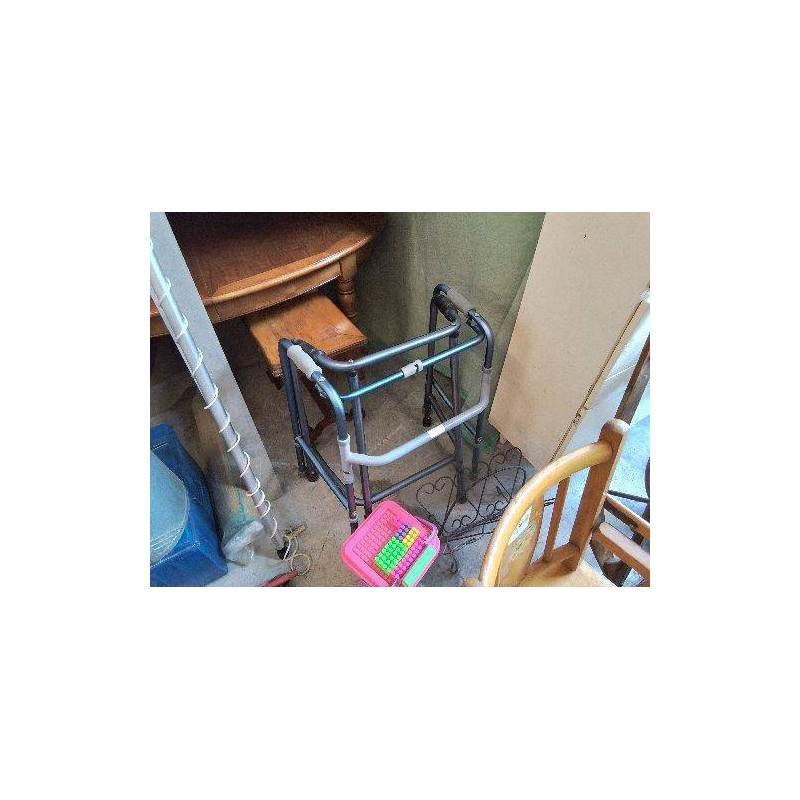 DEAMBULATEUR LEGER