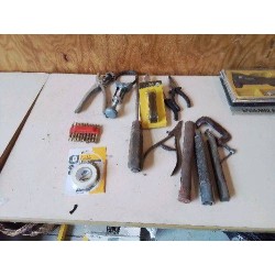 OUTILS DE BRICOLAGE 