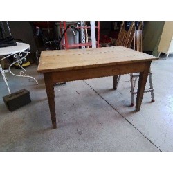 TABLE DE CUISINE ANCIENNE