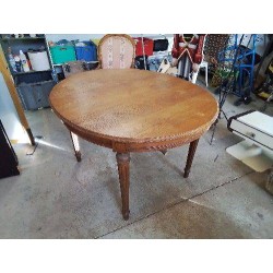 TABLE OVALE STYLE LOUIS XVI