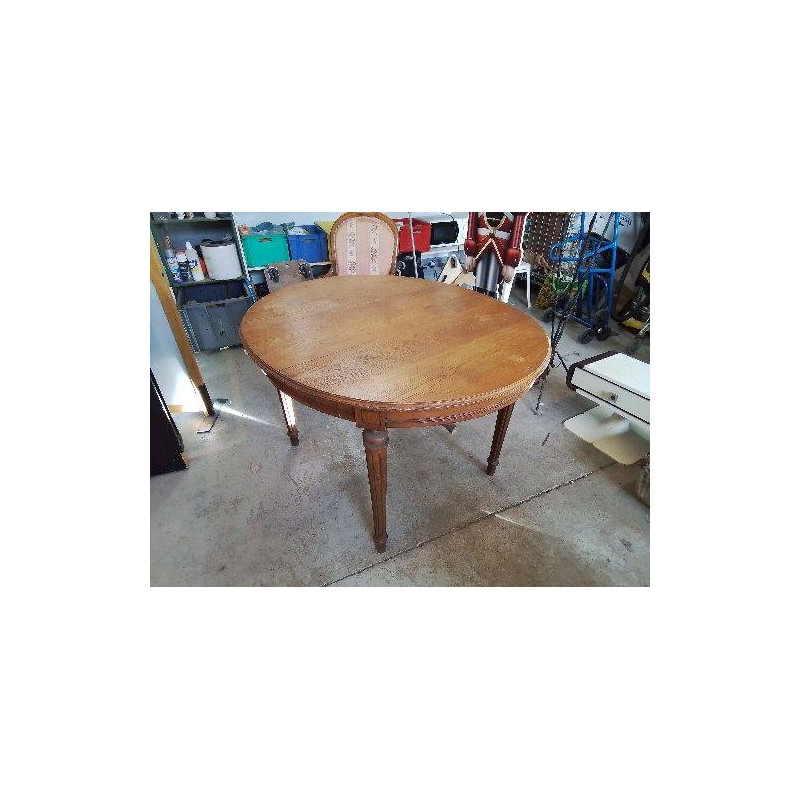 TABLE OVALE STYLE LOUIS XVI